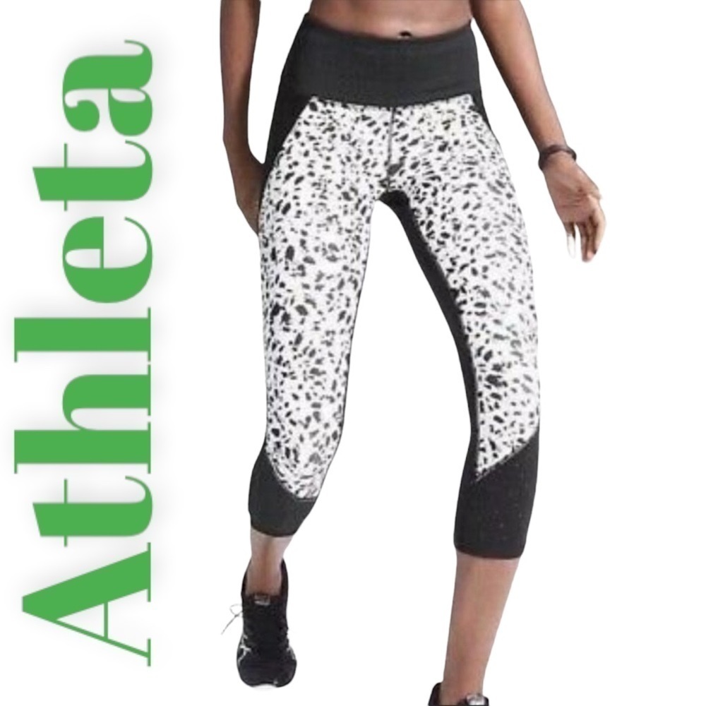 ATHLETA Stealth TruCool Black & White Capri Leggings,‎ Size Small